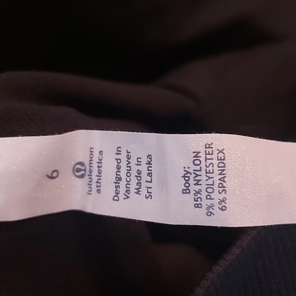 Lululemon Seamlessly Street Crop Heathered Black and Gray Size 6 - Picture 6 of 7